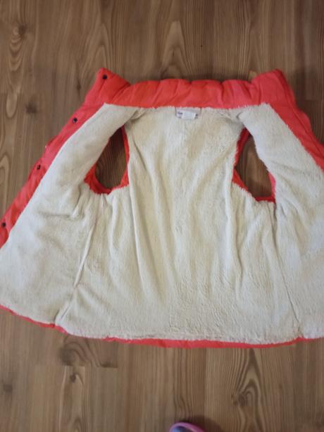 Dievčenská vesta 122/128, 122