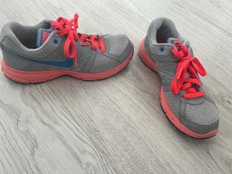 Damske nike sportove tenisky vel 39, nike,39