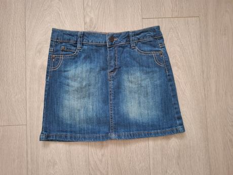 Riflova sukňa v.152, 152