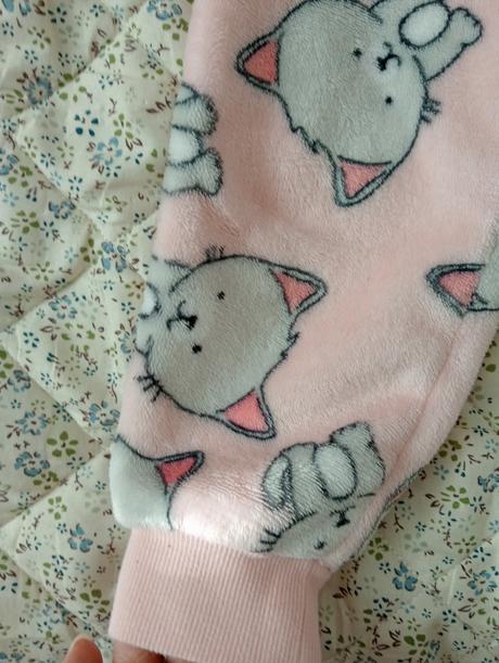 Hrubé pyžamko, next,98