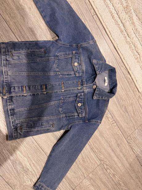 Dievčenská riflovka, 134