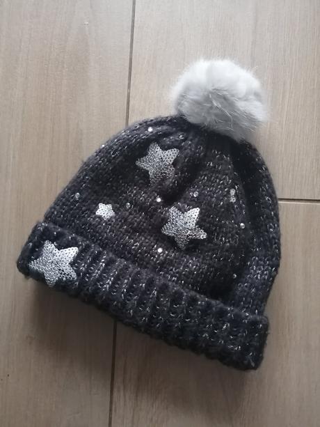 Zimná čiapka so srdiečkami, 122
