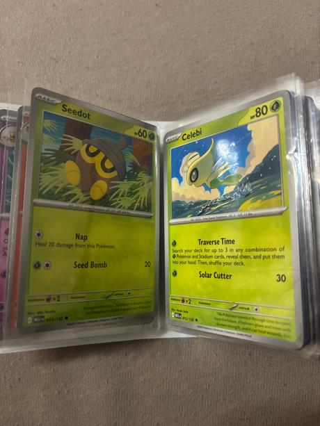 Pokémon karty + album, 