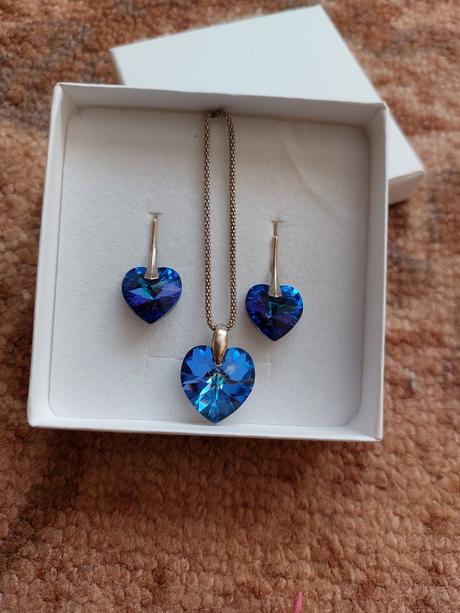 Sada swarovski, swarovski