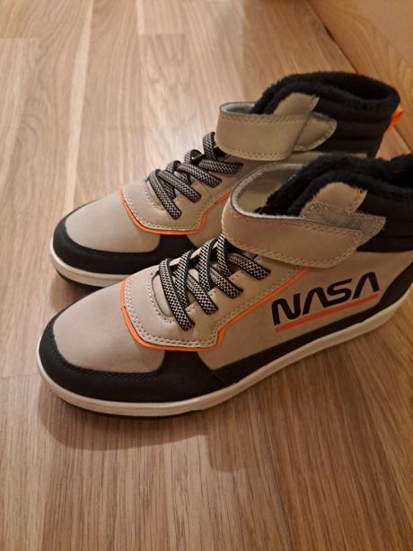 Jemne zateplene jesenne topanky c.37, h&m,37