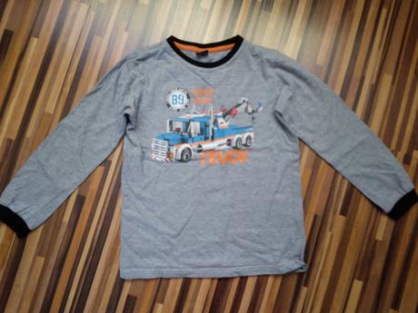 Tričko s autom, 122