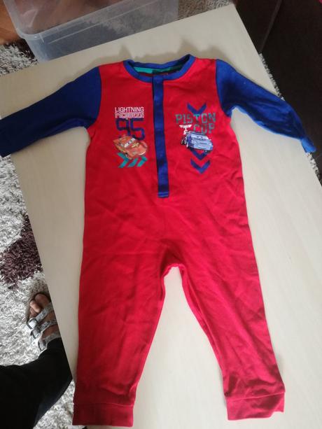 Overal na spanie, 92