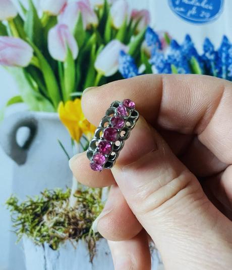 Vintage prsteň s kamienkami- bižutéria, 