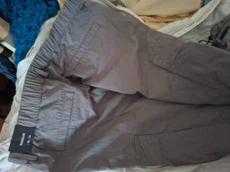 Kapsače w38l/34 zľava, c&a,34 / 38