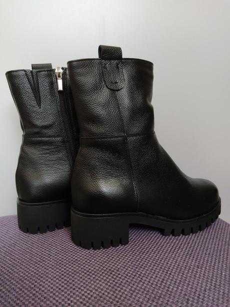 Kožené čižmy, 41