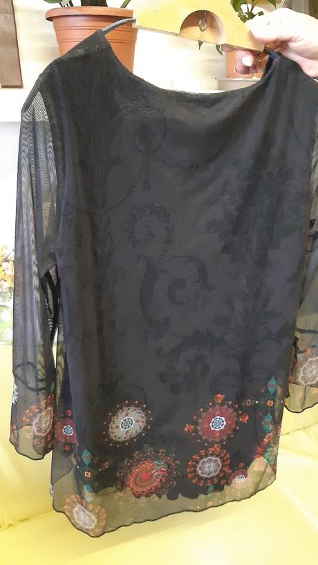 Predám čiernu blúzku., desigual,m