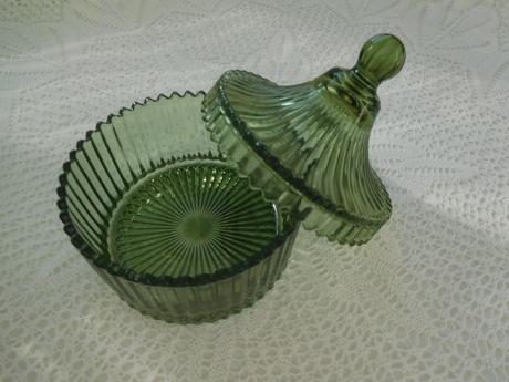 Cukorníčka sklenená,, 