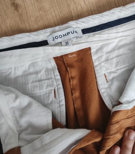 Dámske kvalitne chinos v ťavej farbe s jodhpuh, s