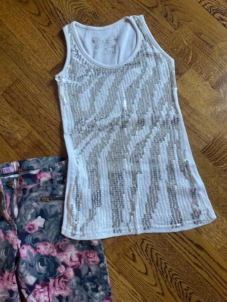 Balík oblecenia, 140–152