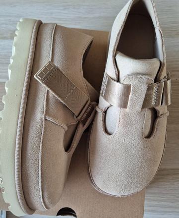 Ugg, ugg,37