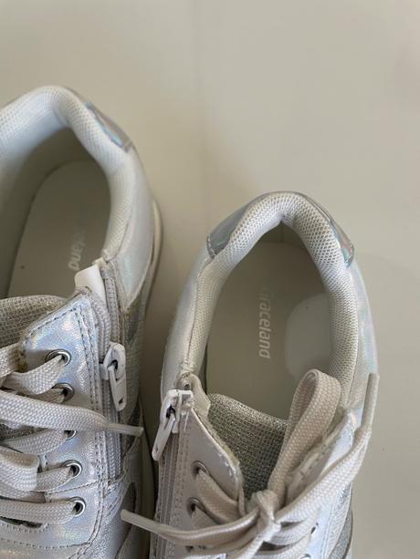 Topanky, graceland,37