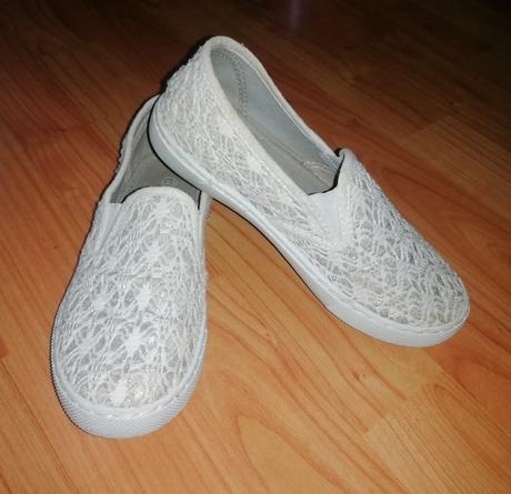 Platené balerinky, 33