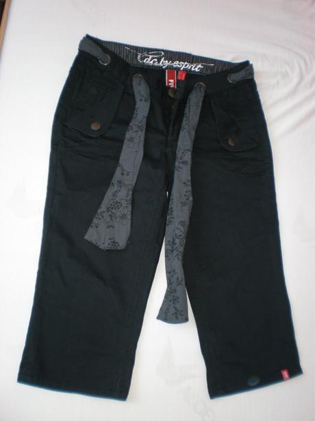 Čierne nohavice pod kolená, 36