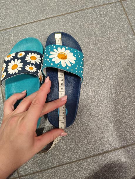 Dievčenské šľapky dedoles, 31