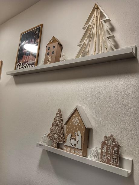 Poličky avnede jysk, 