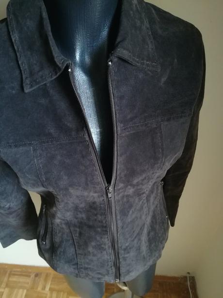 Jelenicová tmavohnedá bunda, 38