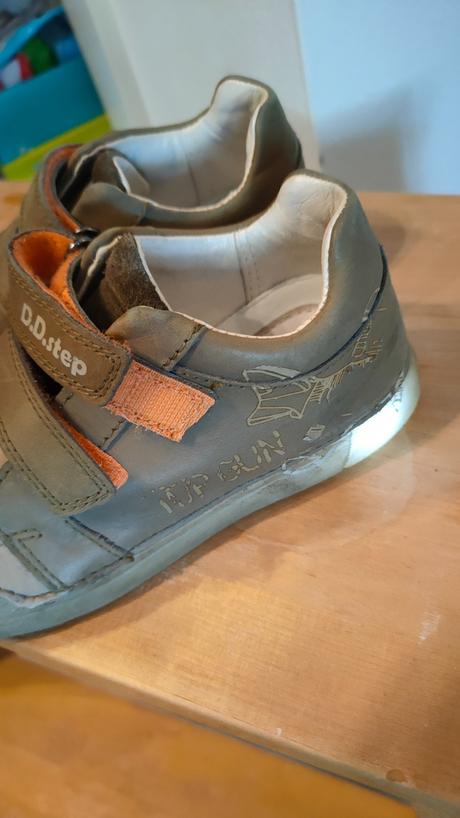 Poltopánky kotníkové vel. 30_18,5x7,5, d.d.step,30