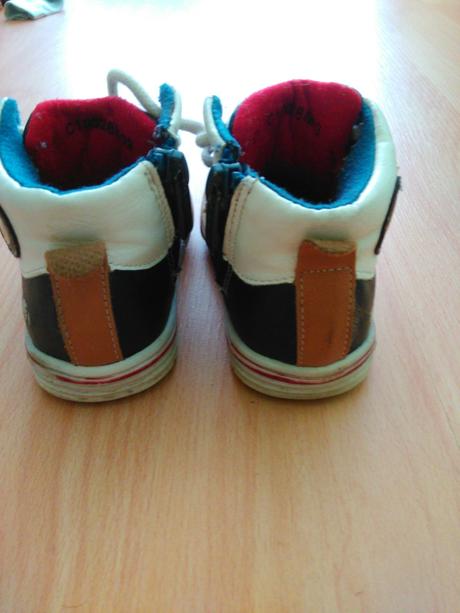 Kotníkové topánky, 21