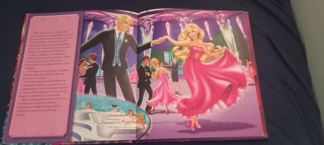 Barbie a škola pre princezné, 
