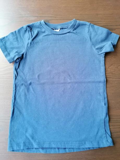 Tmavomodré basic tricko, h&m,104
