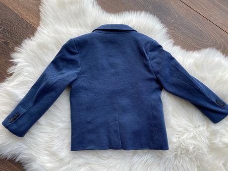 Modré sako, reserved,92