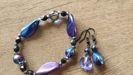 Náramok a náušnice, fialovo- modré,