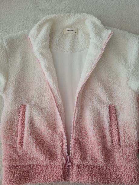 Bunda prechodná veľ. 146, reserved,146