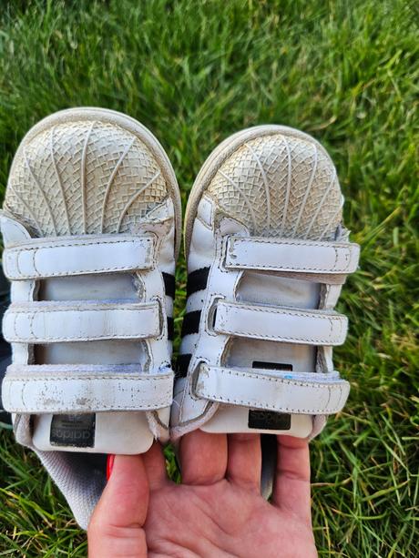 Darujem adidas superstar 27, adidas,27