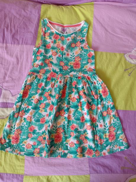 Kvietkované šaty, f&f,122