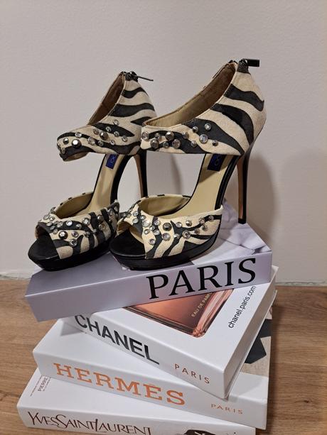 Sandále jimmy choo, jimmy choo,39
