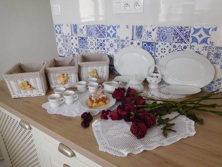 Biela porcelánová akoby sada ,, 