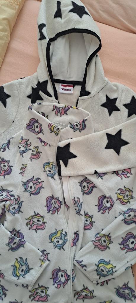 2x mikinky, h&m,134