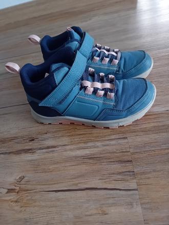 Trekove topánky dievčenské, decathlon,32