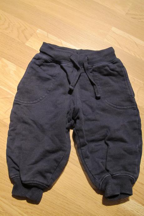 Chlapčenské tepláky, h&m,74