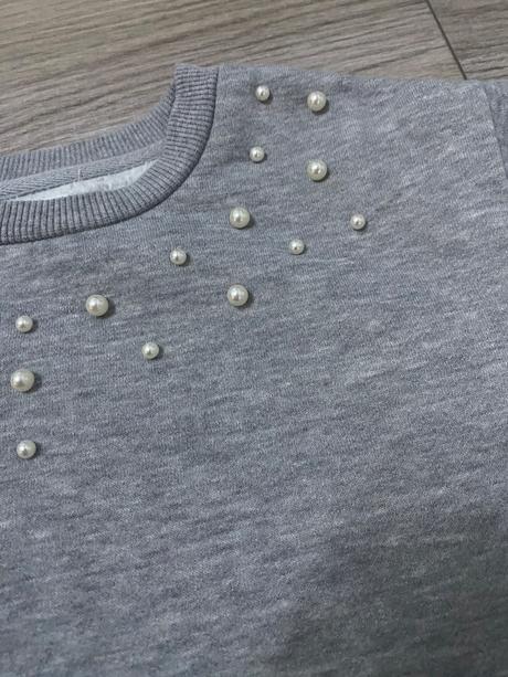 Mikina s aplikáciou košele, sinsay,s