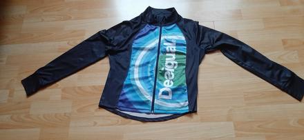 Tenká,športová bunda desiqual, m