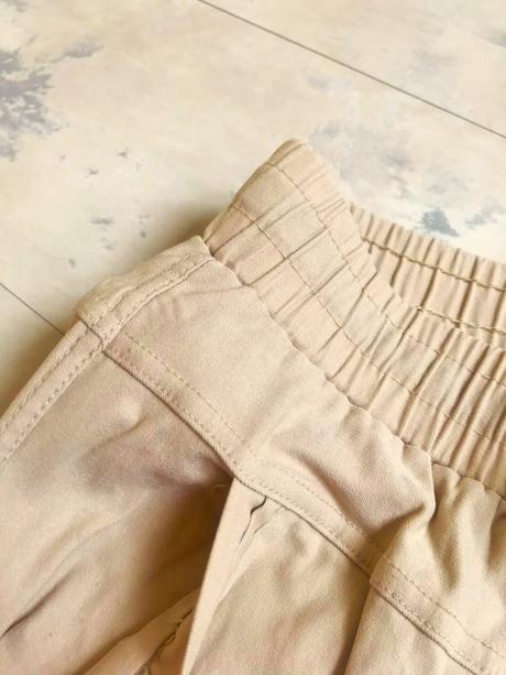 Nohavice s vysokým pásom, l