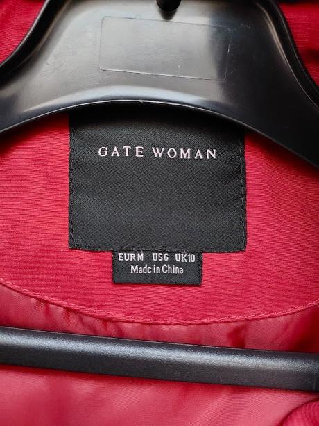 Vinovocervena vetrovka, gate,m