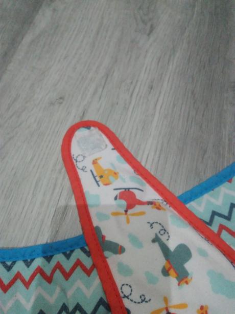 Podbradník, šatka, f&f