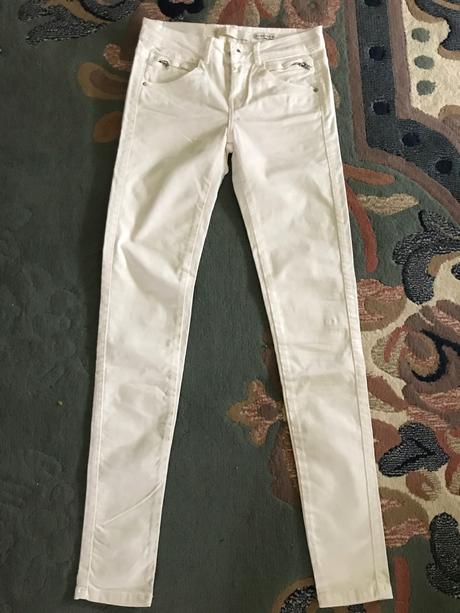 Nohavice, bershka,34