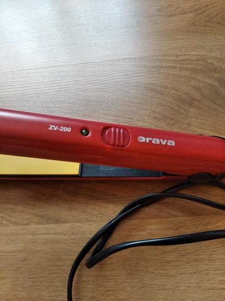 Zehlicka na vlasy orava, 