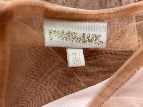 Úžasne tylove saty, pompdelux,122