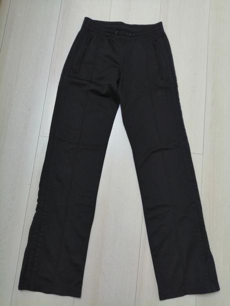 Nohavice znackove adidas vel. 34, adidas,34