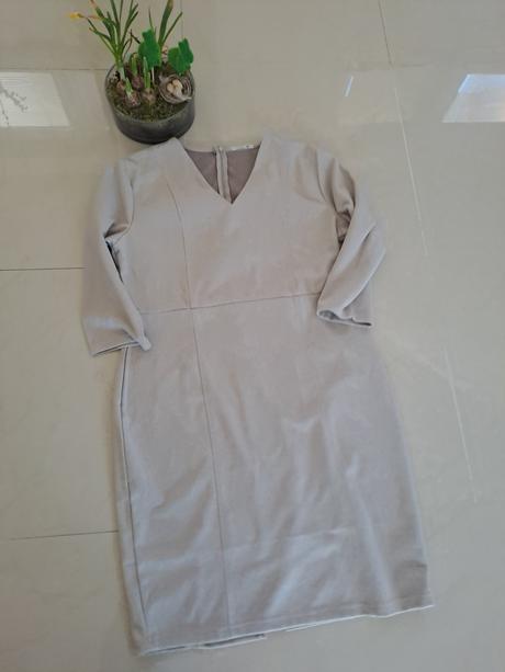 Super šaty, gate,40