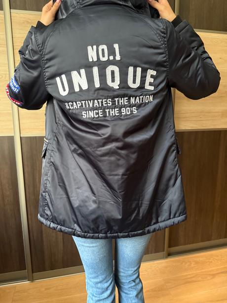 Vetrovka, bershka,xs